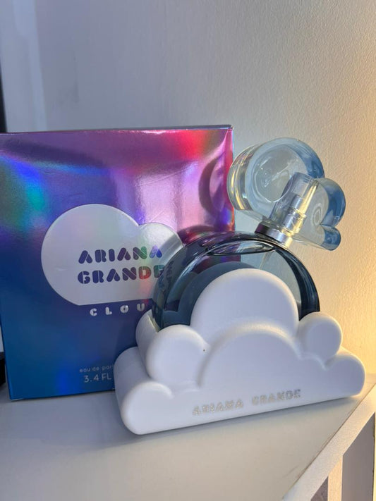 Cloud Ariana Grande